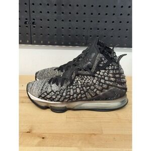 Nike LeBron XVII 17 Mens Size 8 In The Arena Black‎ White Oreo James BQ3177-002